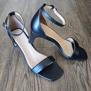 NEW Naturalizer 27 Edit Black Iriss Ankle Strap Open Toe Heels Sandals 8.5 M